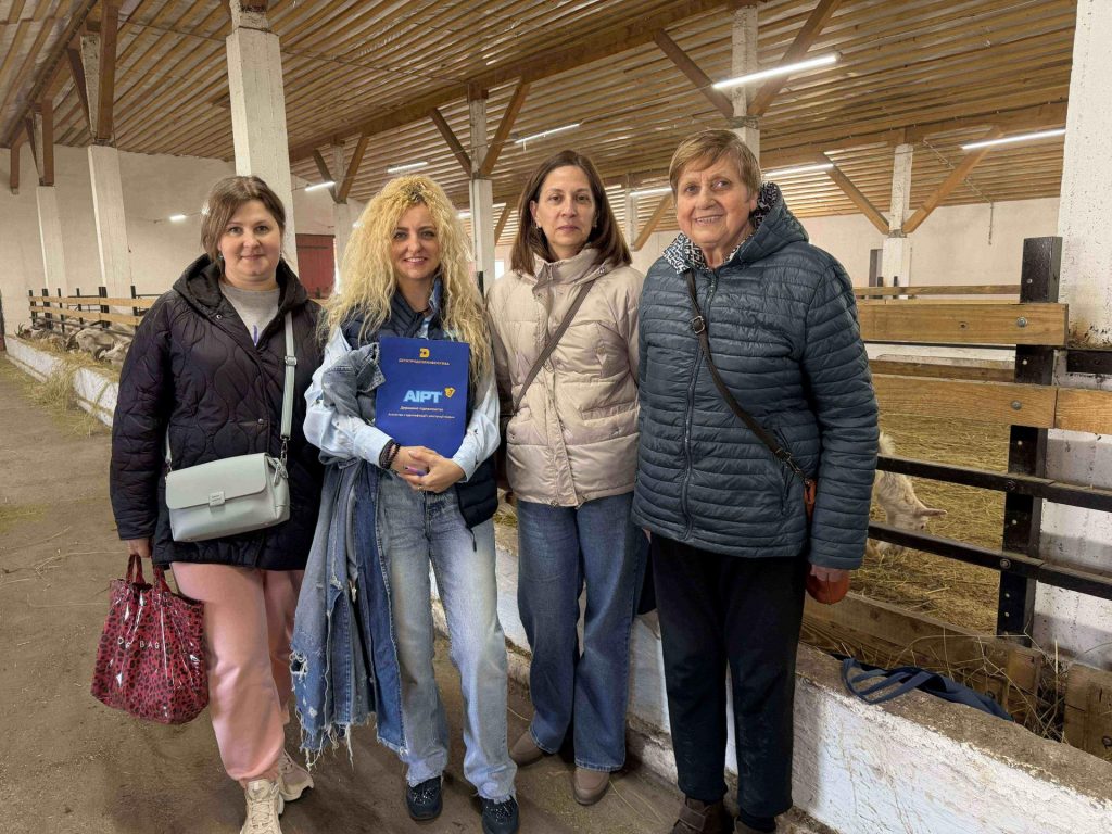 З любов’ю до тварин та турботою про майбутнє: візит ДП АІРТ на екоферму ФОП «Романишин»!